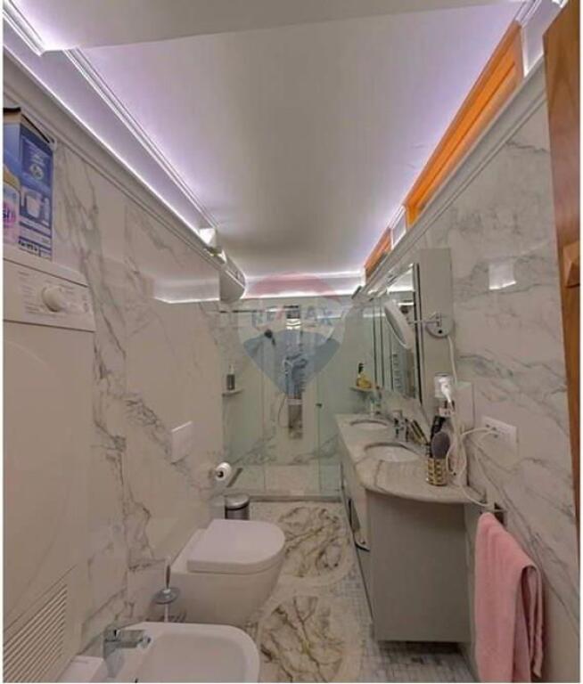 🏡Shitet Apartament 3+1+2 | 📍Bulevardi Zogu I