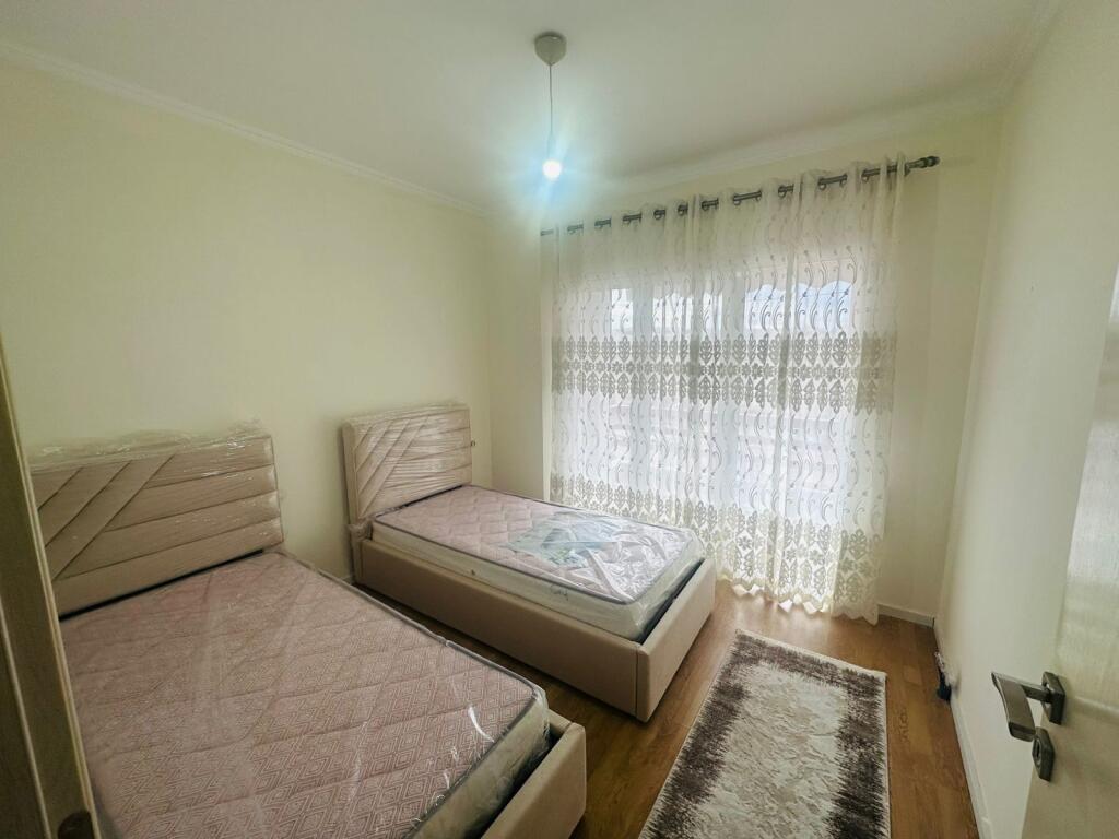 AFFITTASI 2+1 Via 5 Maji 55.000 LEKE