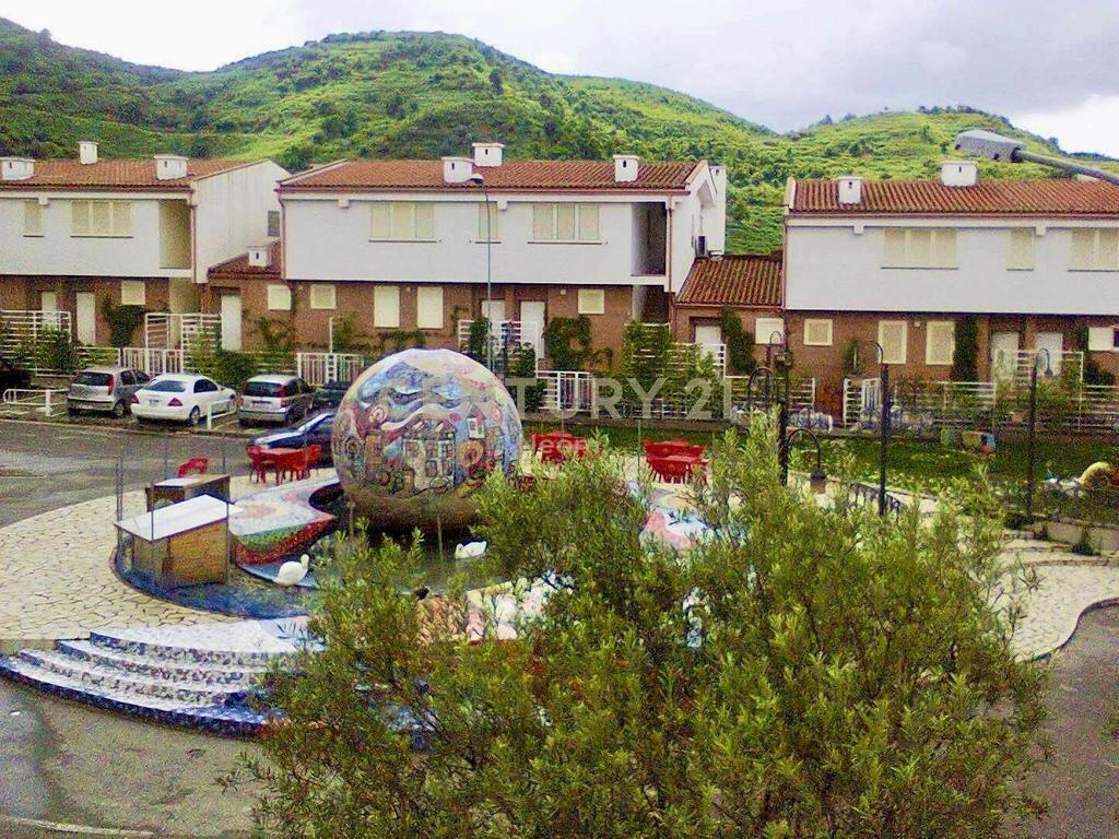 QIRA, DUPLEX MODERN 2+1+2, KODRA DIELLIT 1️⃣‼️ 1,100 € /Muaj