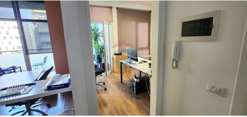 OFFICE 1+1 FOR RENT AT THE PARIS MUNICIPALITY !