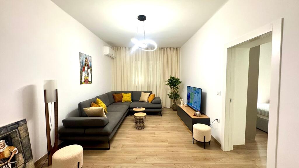 🏡 Apartment 2+1 for rent on Durres Street
