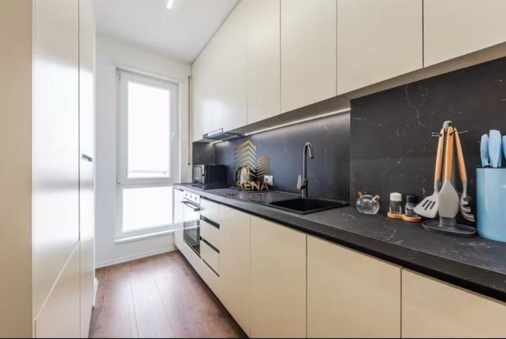 Affitto, Appartamento 1+1, Myslym Shyri, 700 Euro/mese