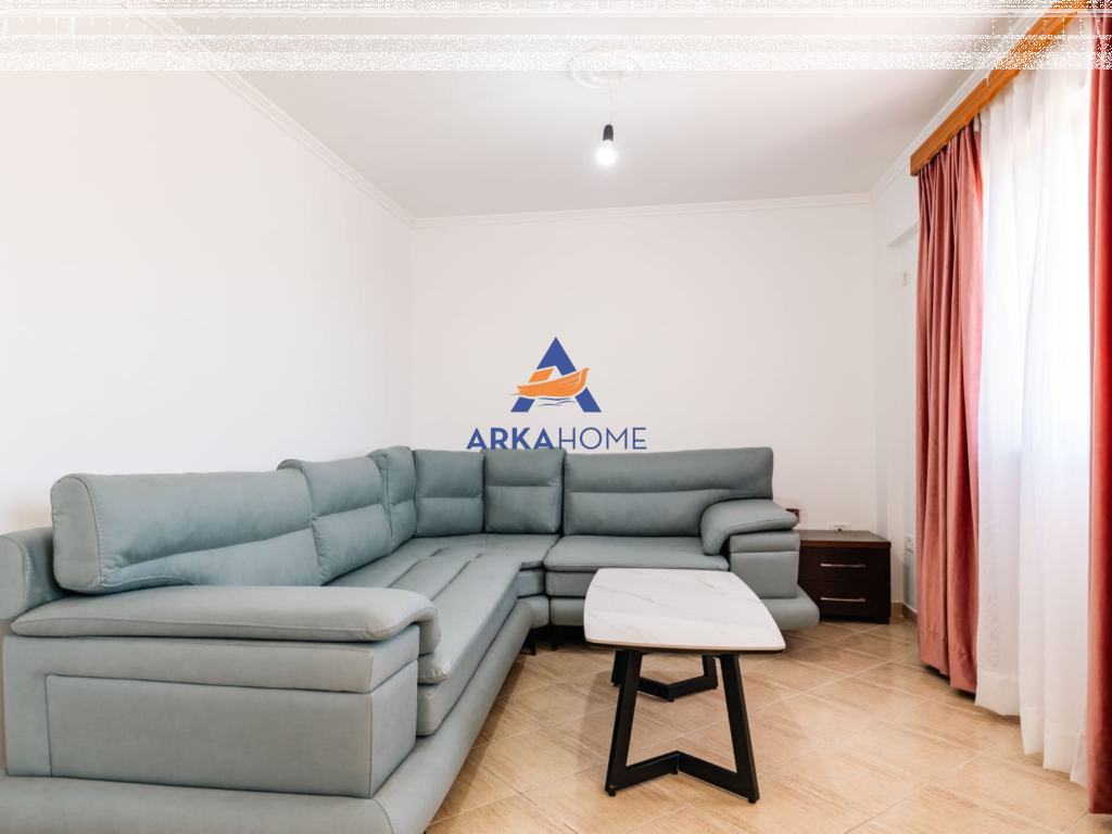 JEPET VILË ME QERA 2 KATE "PORTI I JAHTEVE, SARANDE" 12.000 EURO NE VIT