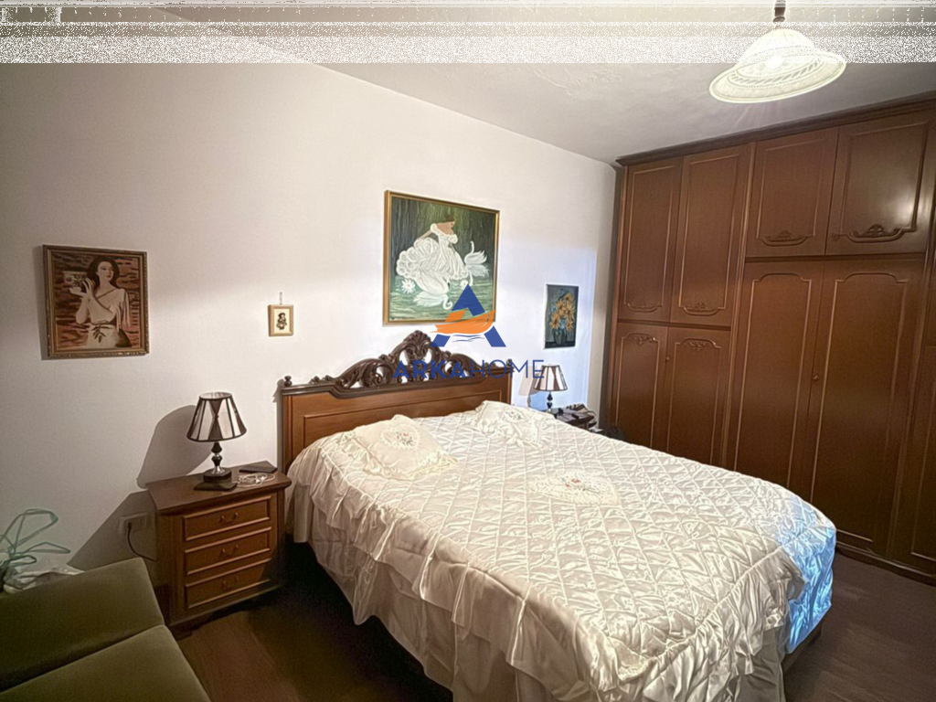 SHITET APARTAMENT 1+1+BALLKON "TE KRISTAL CENTER" 150.000 EURO