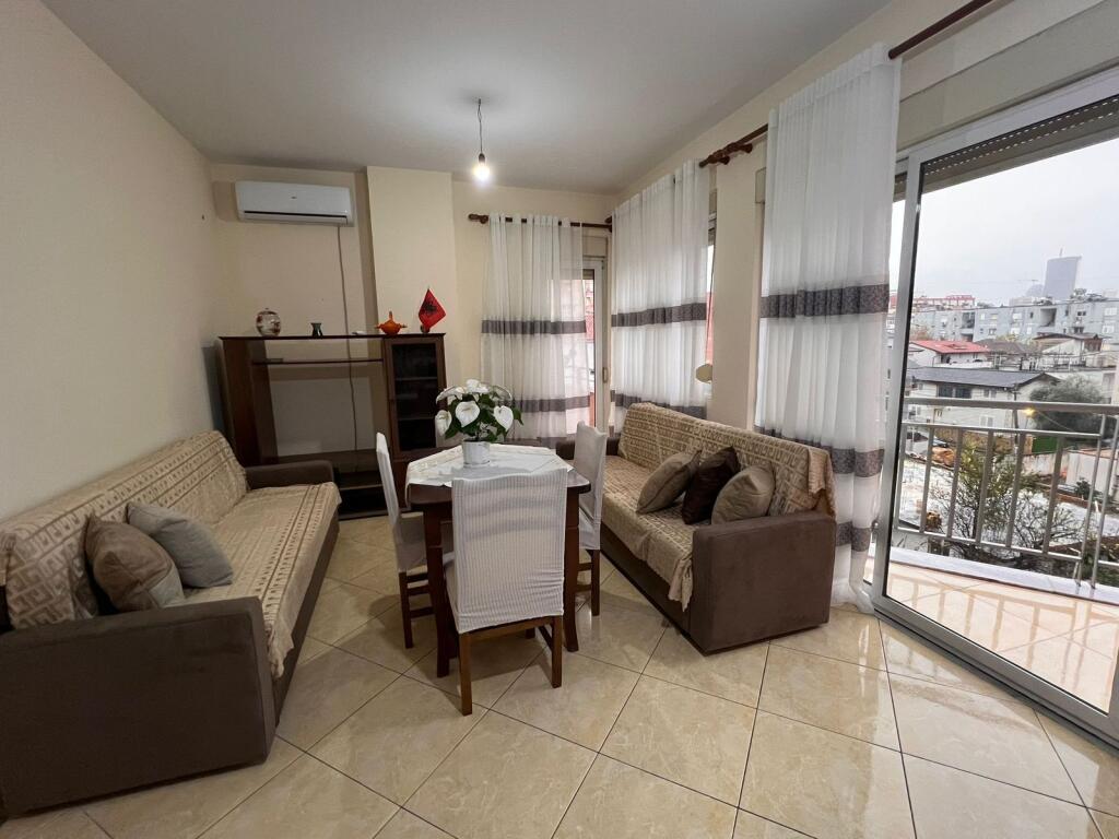 Apartament 1+1, Vizion Plus!