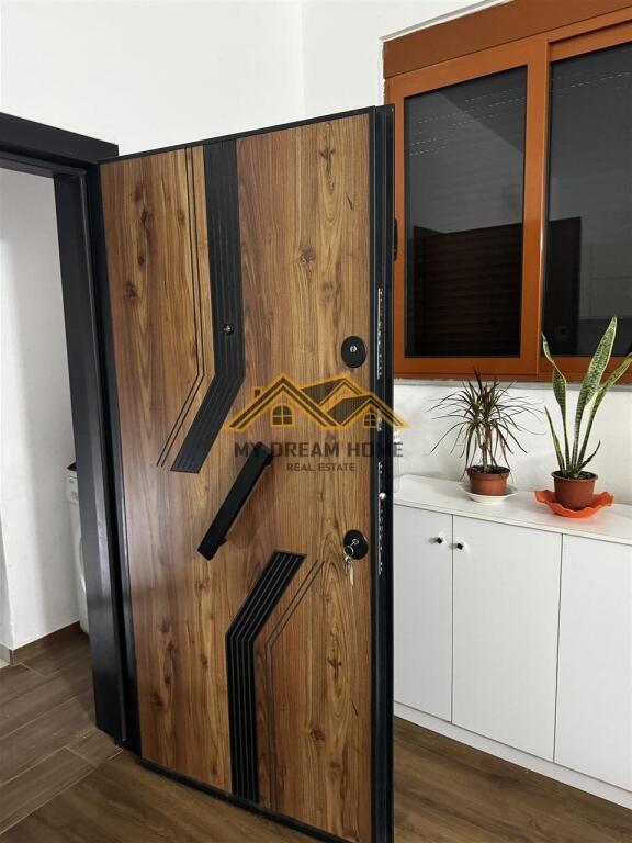 Shtepi Private per Shitje Afer Spitalit Durres