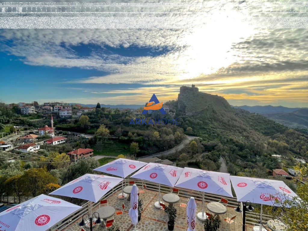 SHITET RESTORANT 1600M2 "NE PETRELE" 1,300,000 EURO