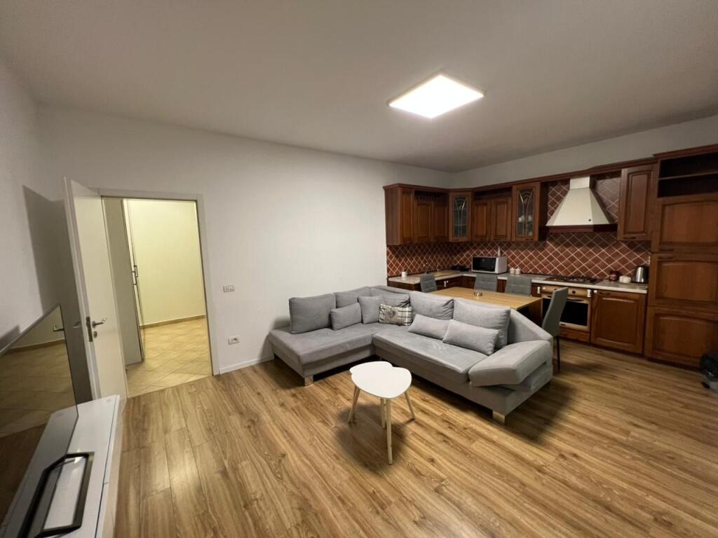 Apartment for rent 2+1 Kavaja street