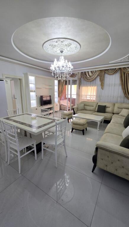 Vendesi in vendita 2+1+2 di lusso a Oxhaku