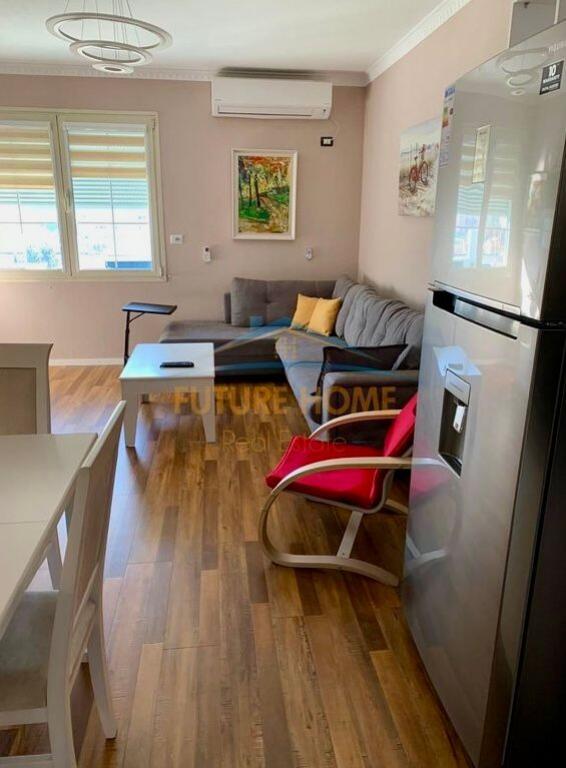 Rent, Apartment 1+1, Elbasanit Street, near the American Embassy