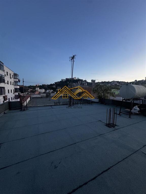 Shtepi Private per Shitje Afer Spitalit Durres