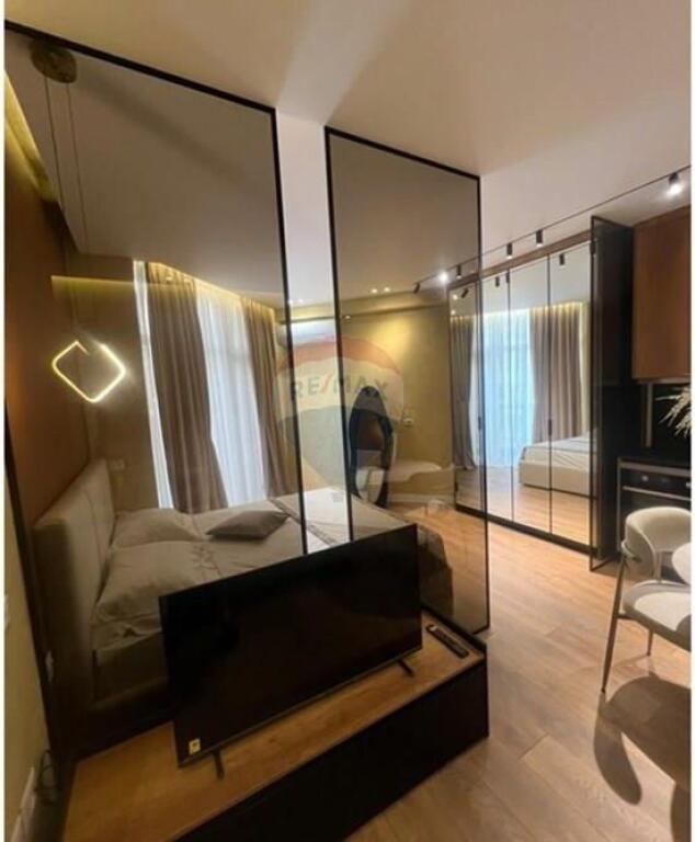 Super Studio Apartament per shitje në Qendër!