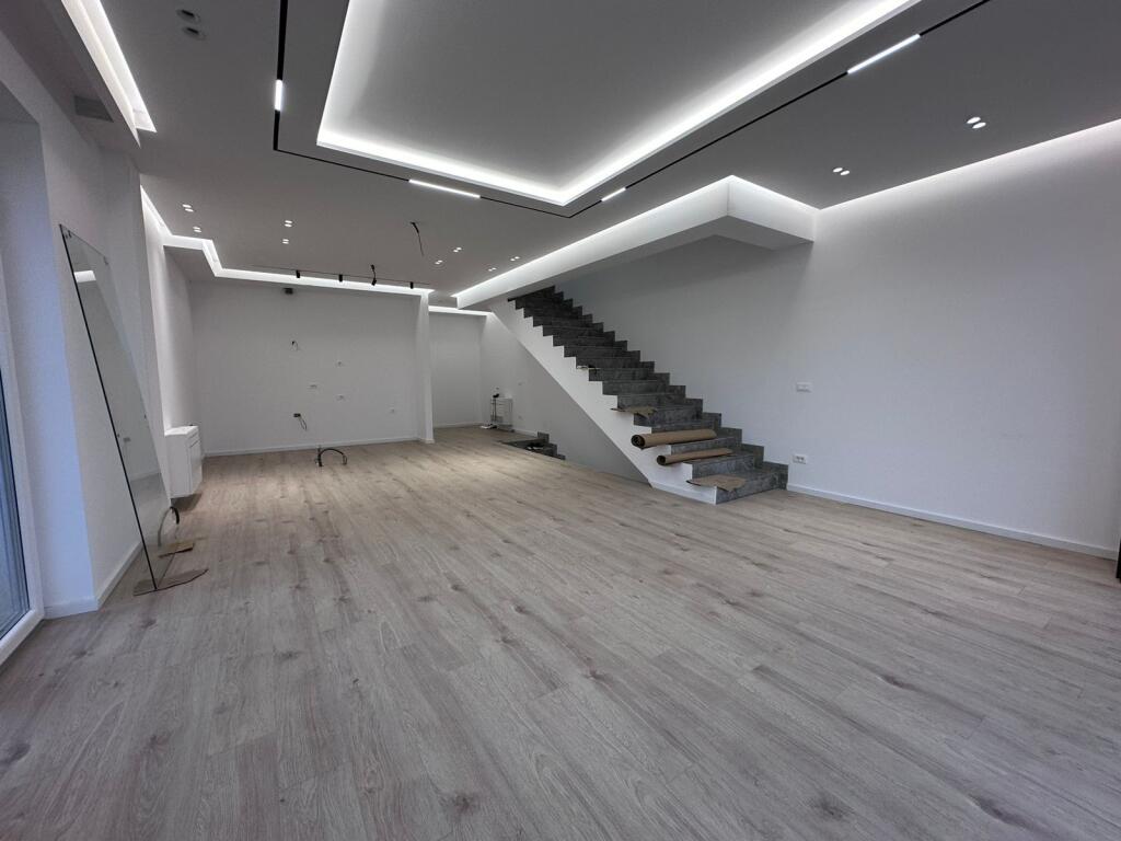 Vile me qera tek Fz Forest