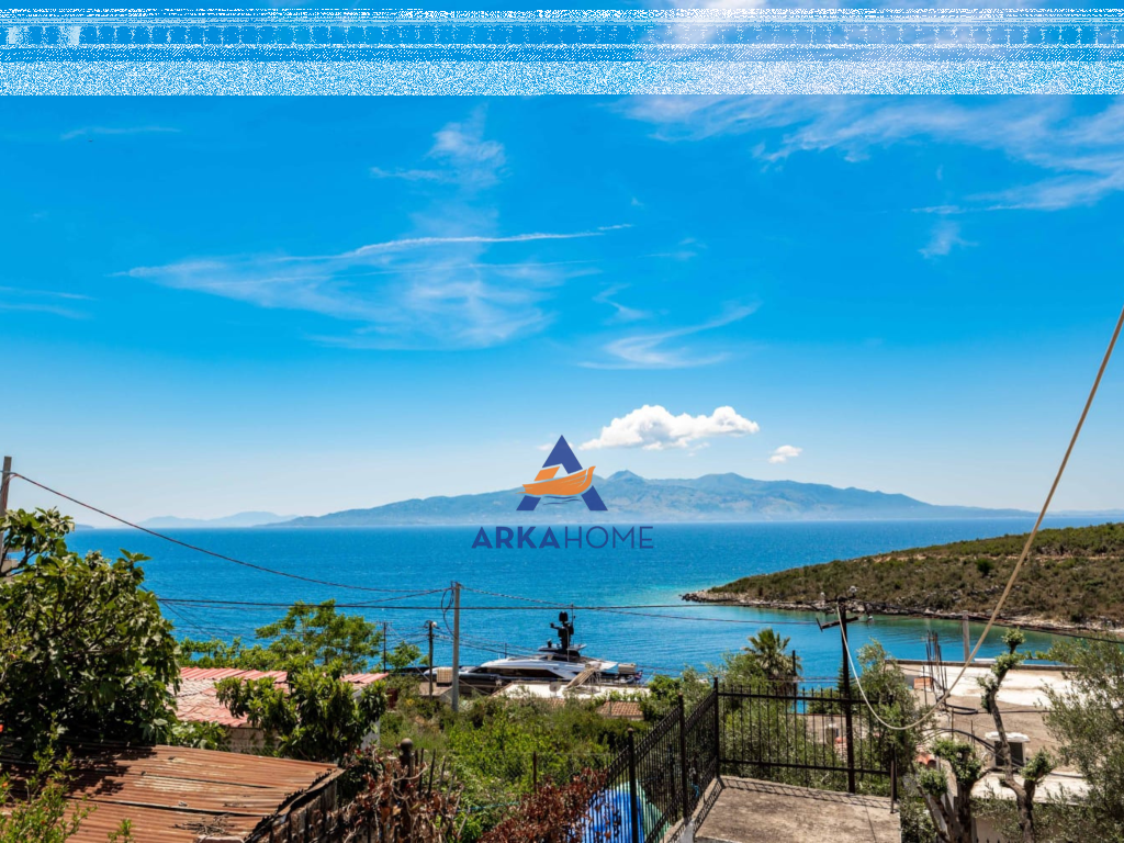 JEPET VILË ME QERA 2 KATE "PORTI I JAHTEVE, SARANDE" 12.000 EURO NE VIT