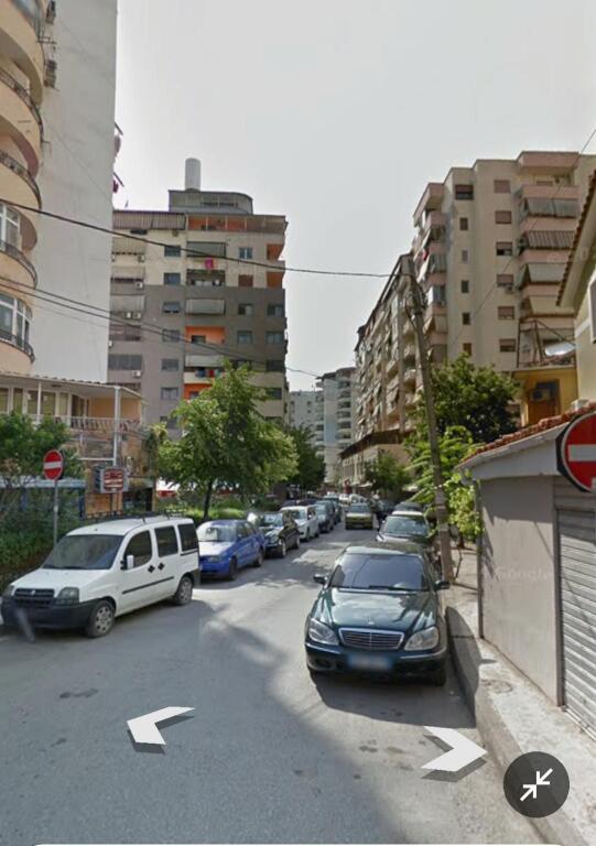 Apartament  2+1 -NE SHITJE KOMUNA