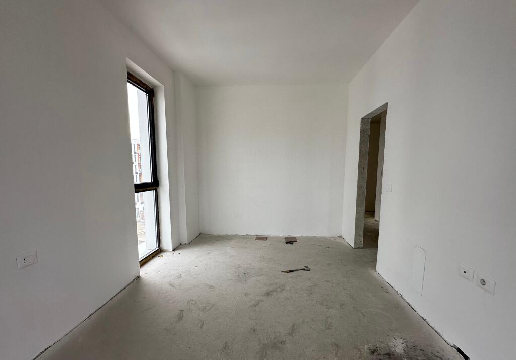 Shitet apartament 2+1+2, Ish-Dogana!