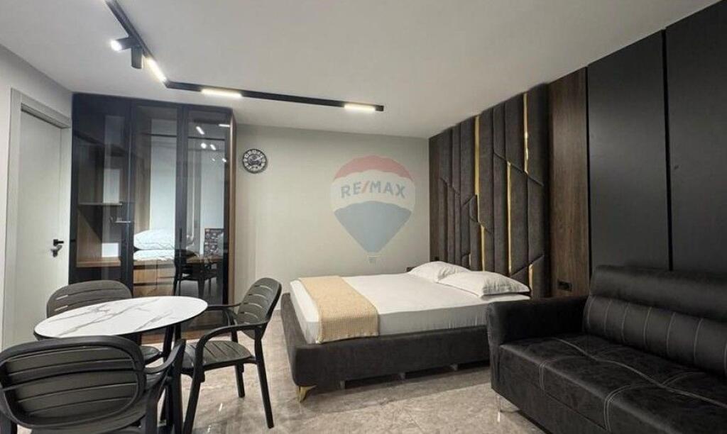 Appartamento - In Vendita - Via Muhamet Gjollesha, Tirana  ID:530471001-354