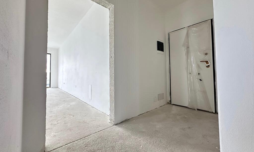 Shitet apartament 2+1+2, Ish-Dogana!