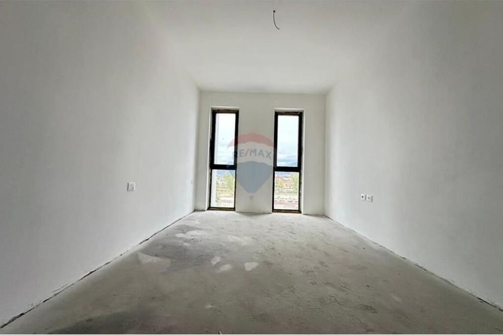 Shitet apartament 2+1+2 në kompleksin Eagle Residence