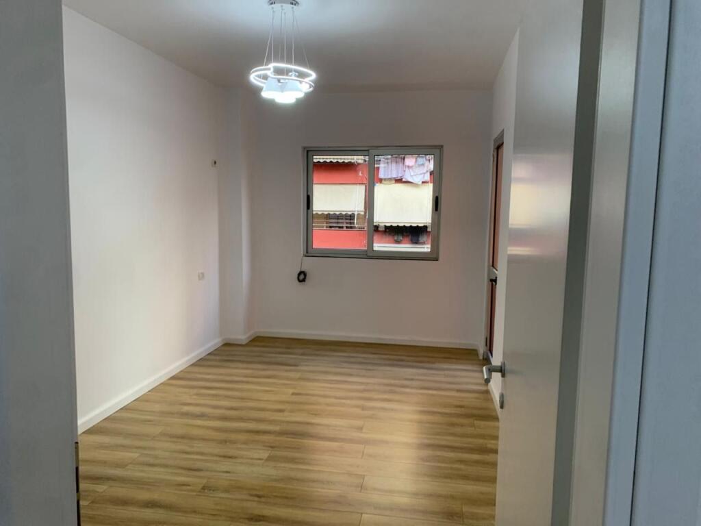 Apartament 2+1 per shitje ne Astir!