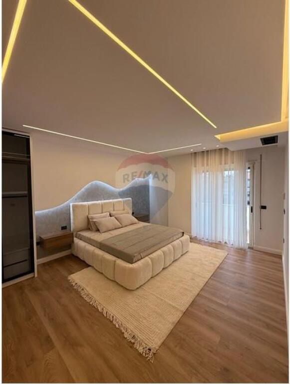 Appartamento in affitto 2+1+2 in Via Kosovareve 1500 euro,,