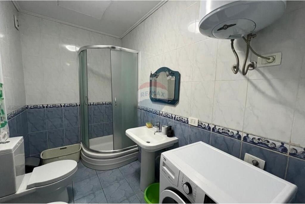 Apartament 1+1 Qëndra Kristal