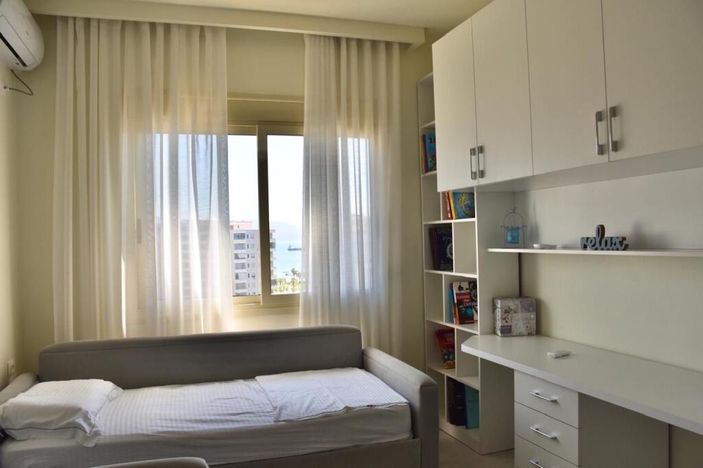 Affittasi appartamento 2+1 fino alla fine di maggio, Vlora