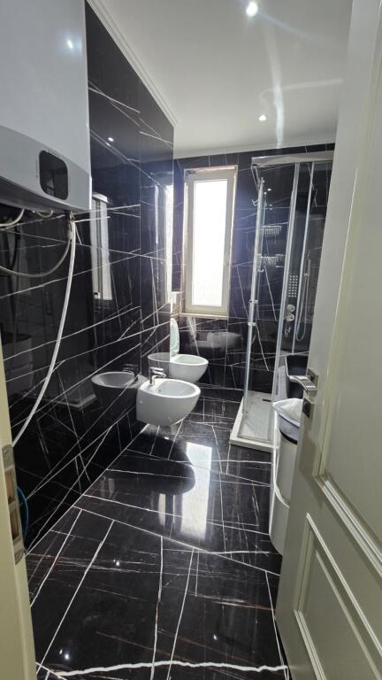 Vendesi in vendita 2+1+2 di lusso a Oxhaku