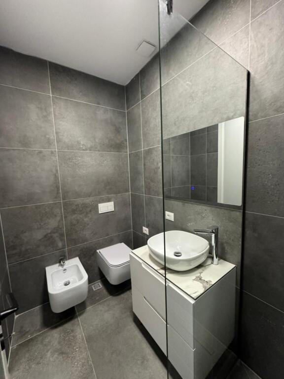 📣 Jepet me qira Apartament 2+1+2 – Residenca Forest (Liqeni i Thatë)