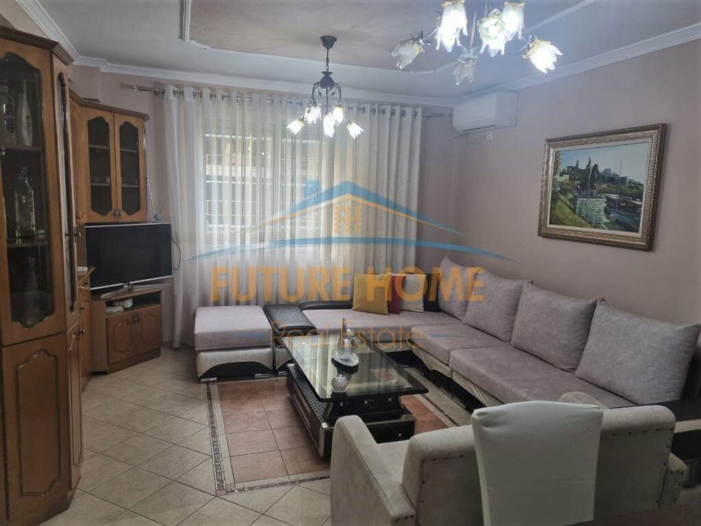 Rent, Apartment 2+1, Barrikadave Street