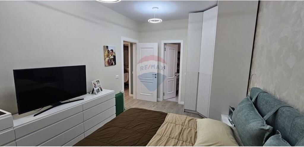 Shitet Apartament 2+1+2 në Ali Dem