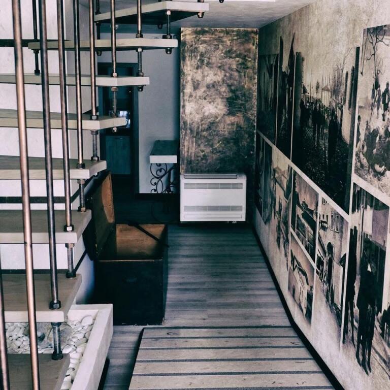 🏢 JEPET ME QERA – ZYRË 120 m² NE HYRJE TE VOLLGES