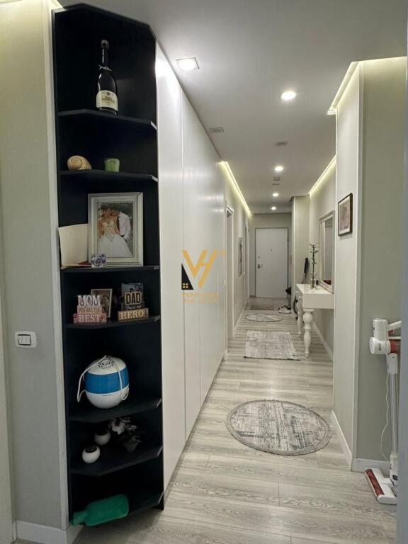 VENDESI APPARTAMENTO 3+1+BLK A FIZIKA BERTHAMORE, FRESK 22.000.000 LEKE