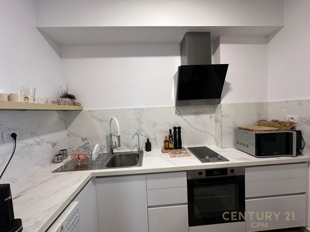 Apartament 3+1+2 Per Shitje Tek Hipoteka! 250,000 €