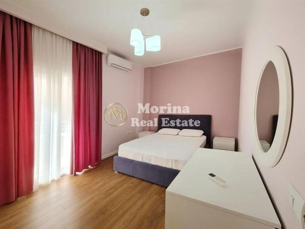 Qera, Apartament 4+1 , Komuna Parisit, 1300 euro/muaj
