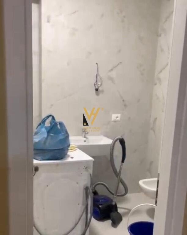 APARTMENT 1+1+BLK FOR RENT AT KOM.FRATARI, ASTIR 50,000 LEKE