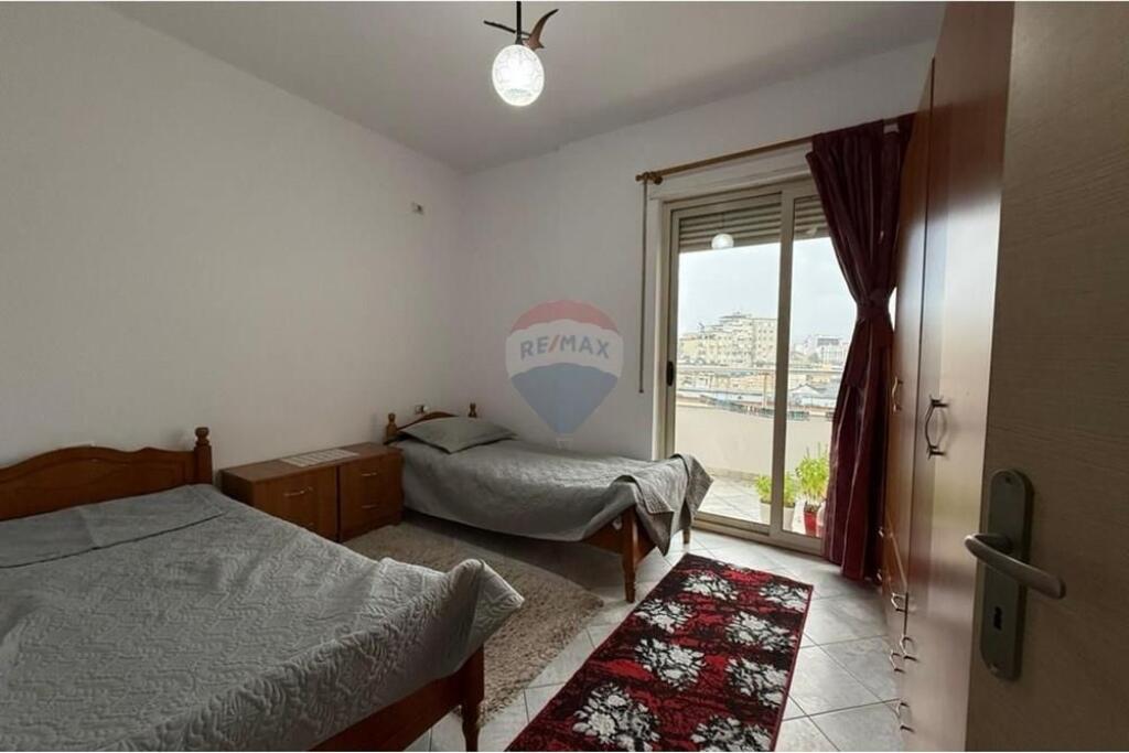 QIRA APARTAMENT 1+1 MINE PEZA !