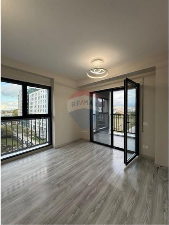 Apartament 1+1 për Zyra - Bulevardi i Ri !