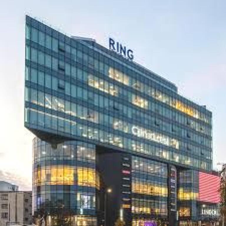 okazion i CMENDUUUR : 💣 1595€/M²  nga 2500€/M²💣 2+1+ 2wc +Ballk+1 Depo + Kuzhi Vec 📍 (Rez. Manhattan - Zogu Zi  RING CENTER) 190.000€🔥 CMENDURI NXITONIIII