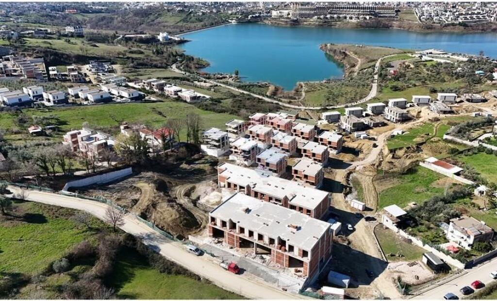 Vilë - Për Shitje - Liqeni i Farkës, Tiranë (ID: 530181081-321)