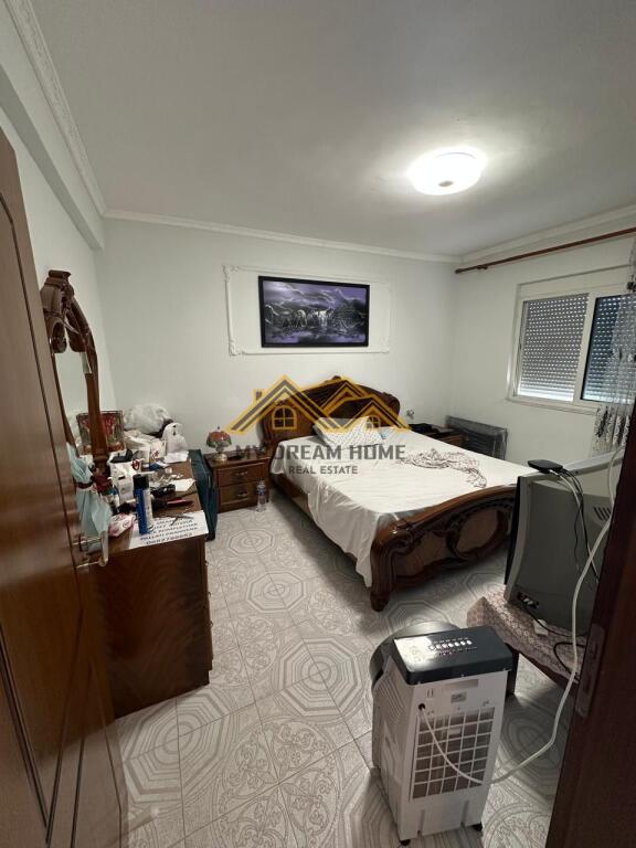 SHITET APARTAMENT 2+1 TEK SHESHI PRANVERA DURRES!