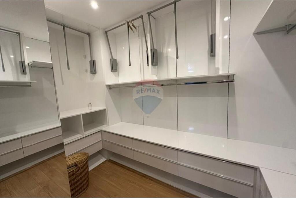 Apartment 3+1+3 for rent /Kodra e Diellit 1