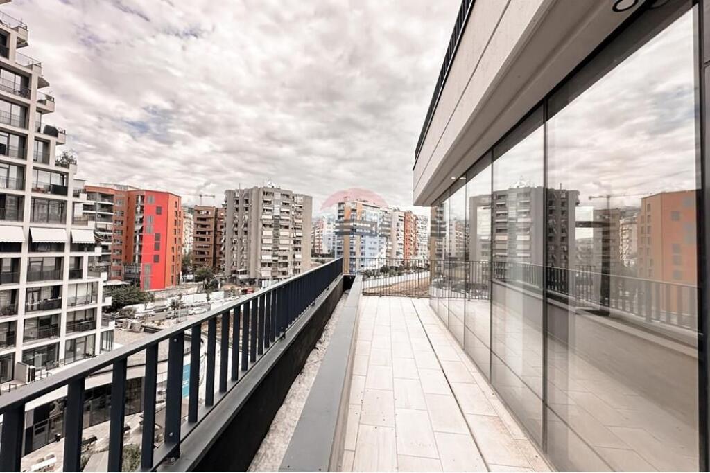 APARTAMENT 2+1 ME PAMJE LIKU