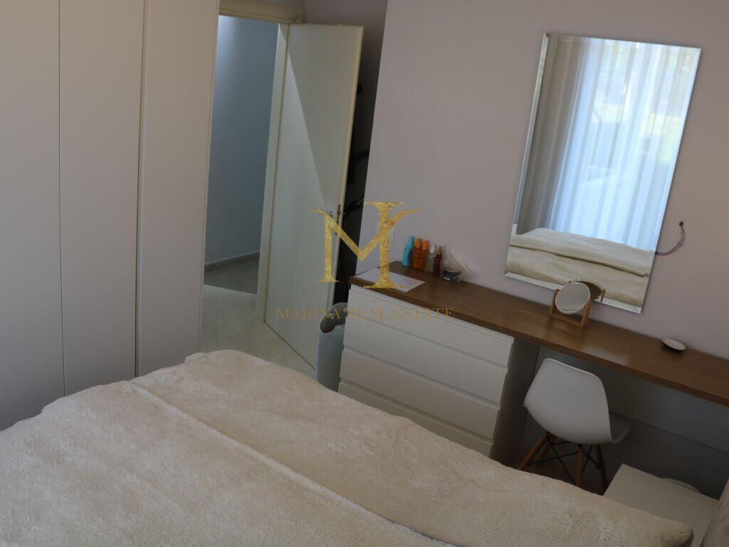 FOR SALE 2+1 APARTMENT WITH YARD LURA 3 BAY OF LALZ +YARD