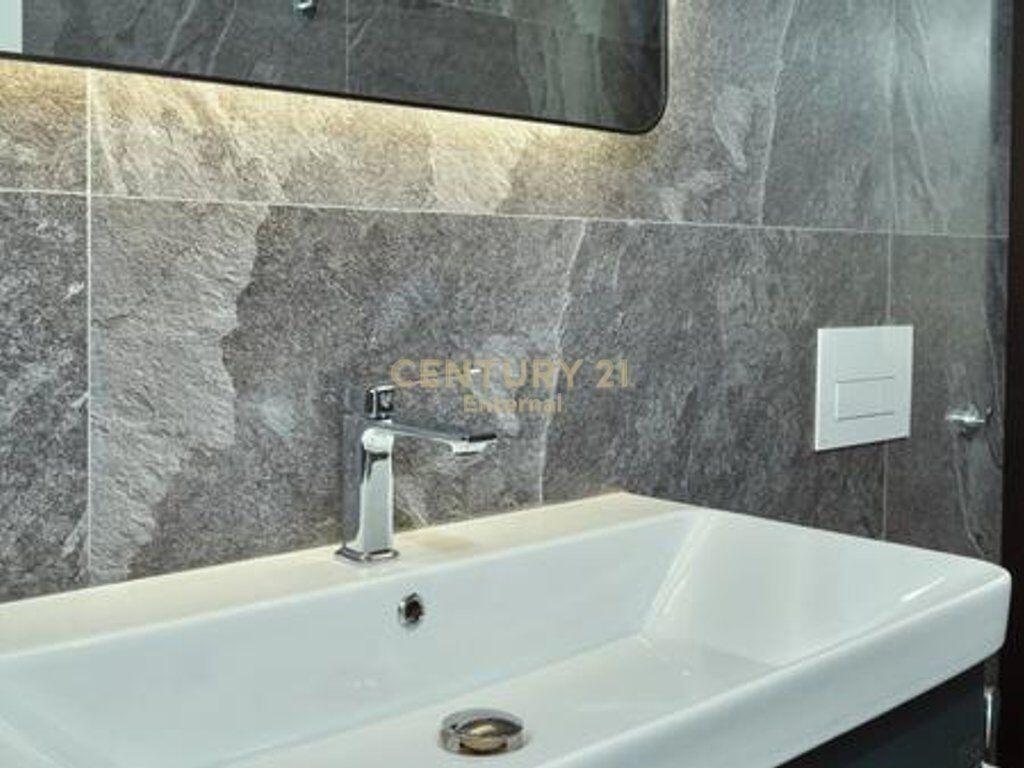 Apartment 1+1 for rent in Bllok!