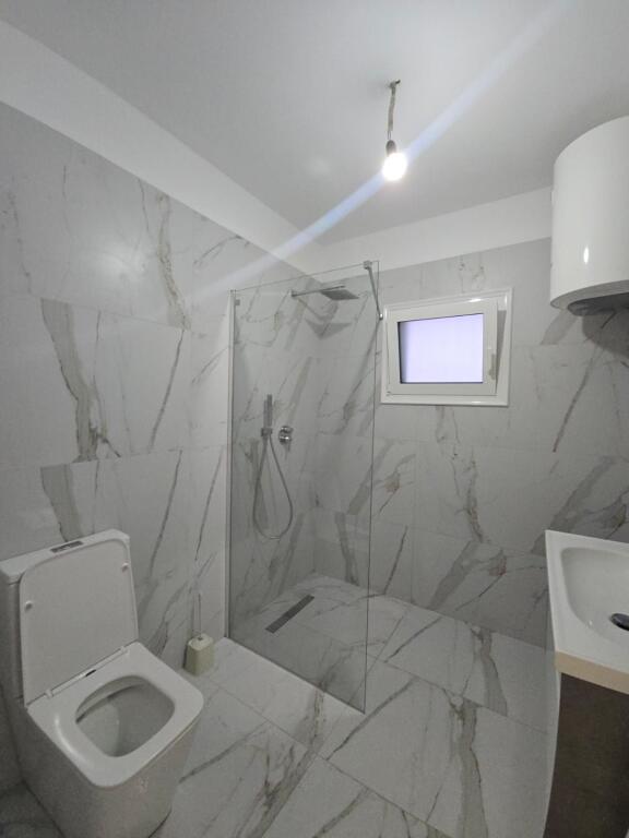 JEPET ME QERA APARTAMENT 1+1 NE KENETE DURRES