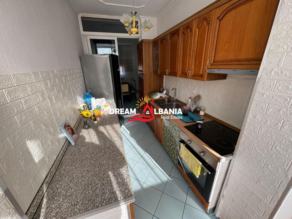 Apartament 3+1 me Qera Rrugen Mine Peza, prane Prokuroris (ID 4231476)