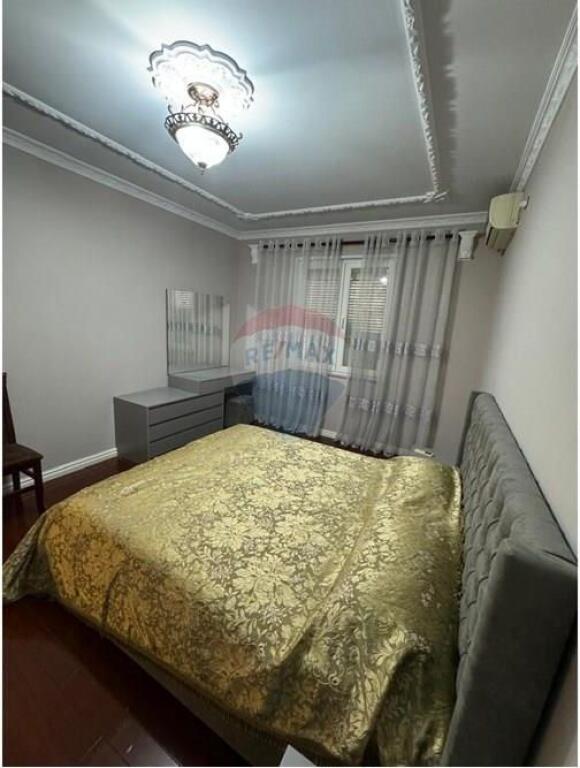 Apartment 2+1+2 for rent in Bllok.