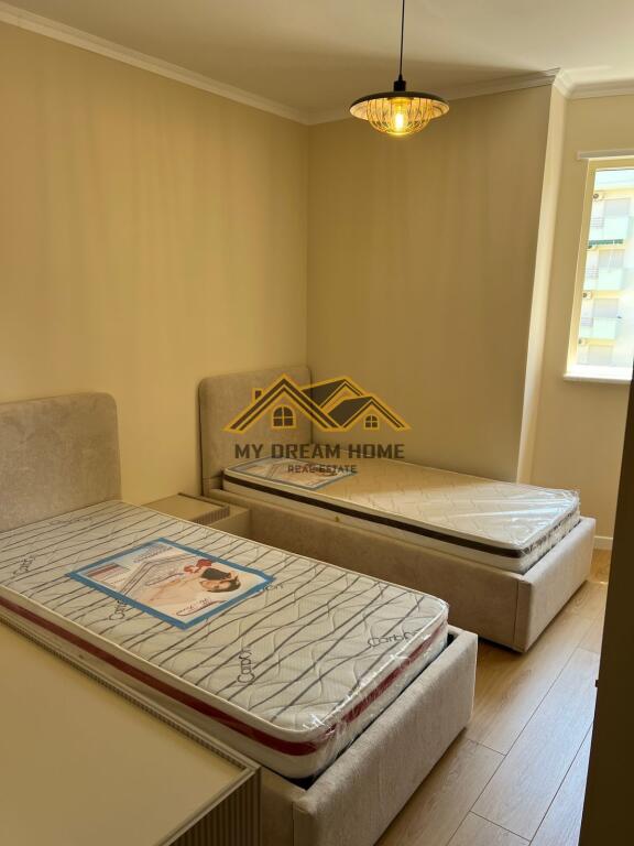 SHITET SUPER APARTAMENT NE GOLEM!