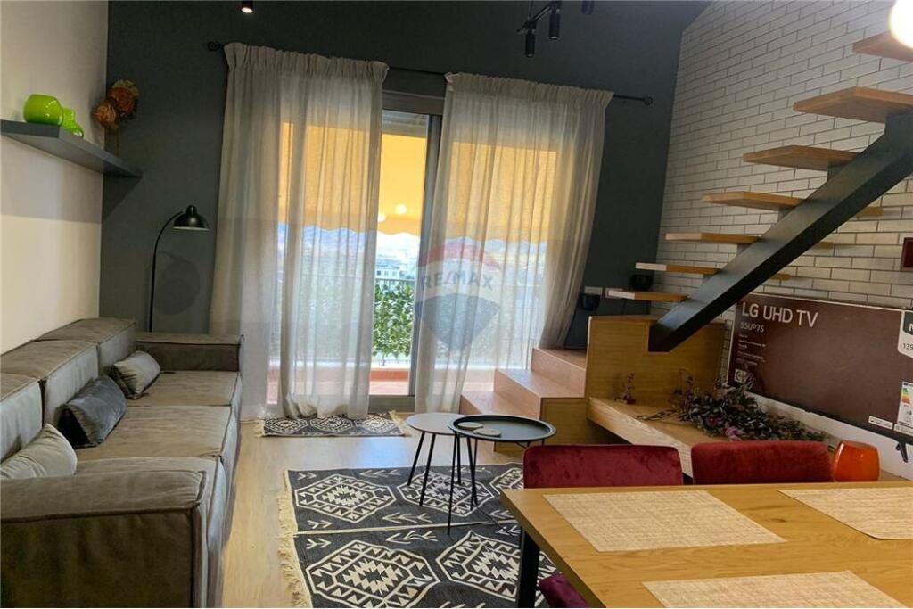 Apartment 1+1 for rent/Porta e Gjelber, Elbasanit St.